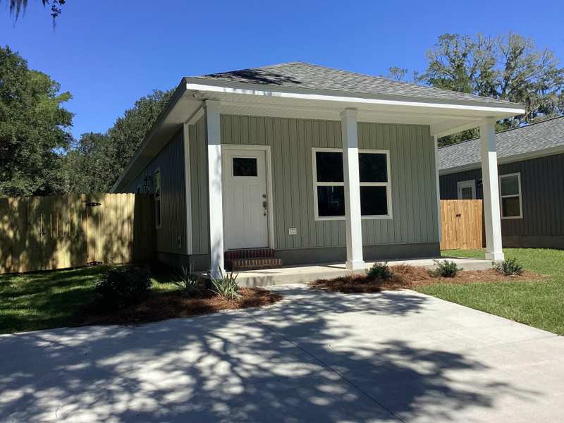 3 bedroom Detached at 360 Bowman Street, Academy Heights, Monticello — photo 1