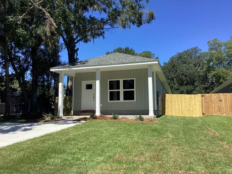 3 bedroom Detached at 360 Bowman Street, Academy Heights, Monticello — photo 2