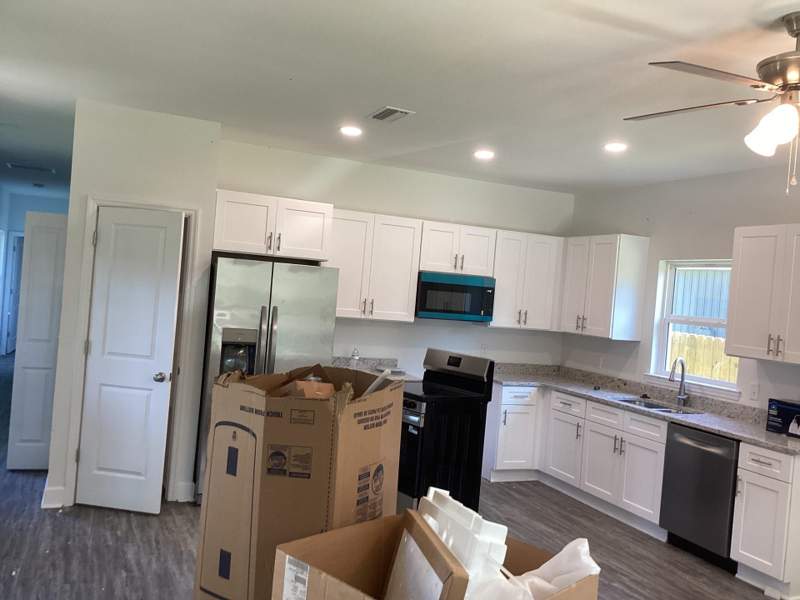 3 bedroom Detached at 360 Bowman Street, Academy Heights, Monticello — photo 4