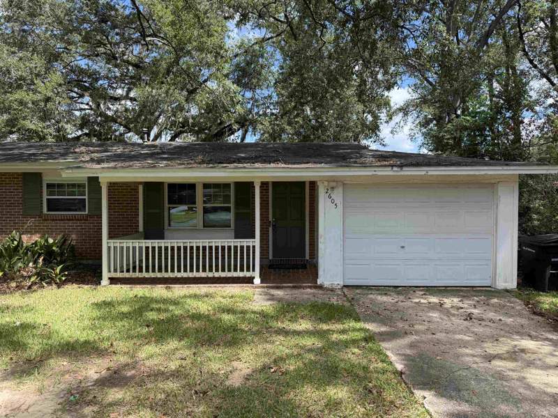 3 bedroom Detached at 2605 Tupelo Terrace, Terrence Heights, Tallahassee — photo 2