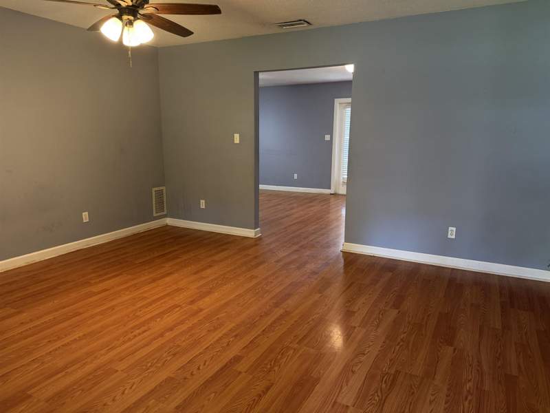 3 bedroom Detached at 2605 Tupelo Terrace, Terrence Heights, Tallahassee — photo 3