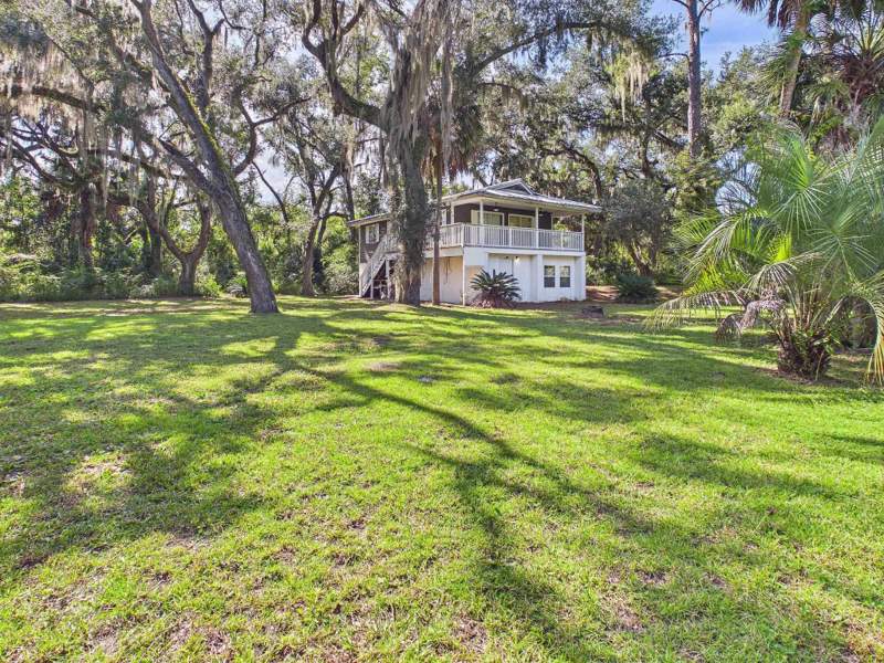 2 bedroom Detached at 117 Davis Drive, Circle Drive, Perry — photo 2