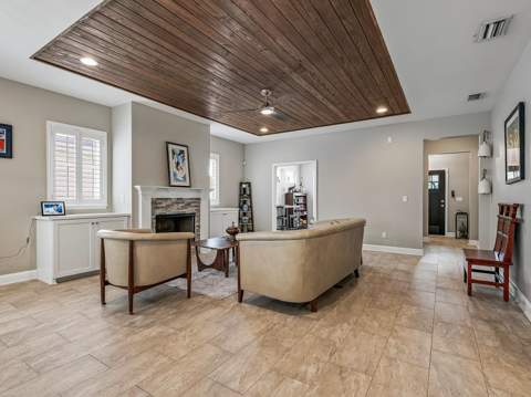 8721 Glenoak Trail, Tallahassee FL - photo 10 of 43