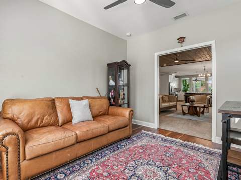 8721 Glenoak Trail, Tallahassee FL - photo 17 of 43