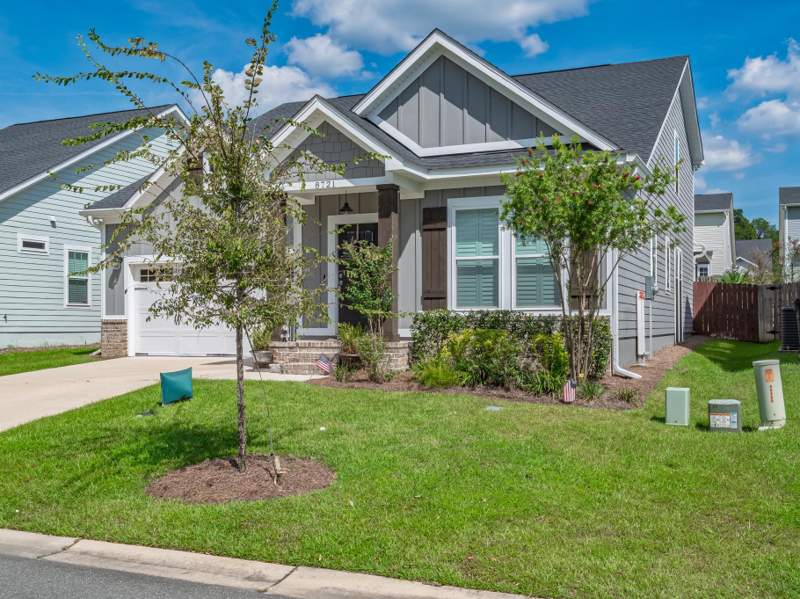 4 bedroom Detached at 8721 Glenoak Trail, Chastain Manor, Tallahassee — photo 4