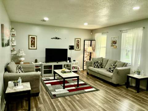 1328 Linwood Drive, Tallahassee FL - photo 6 of 29