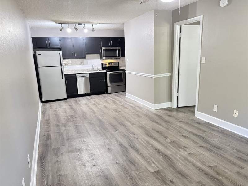 1 bedroom Condominium at 403 Hayden Road, Renegade Conodminiums, Tallahassee — photo 4