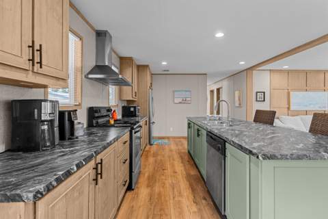 3239 Sea Oaks Drive, Keaton Beach FL - photo 13 of 67