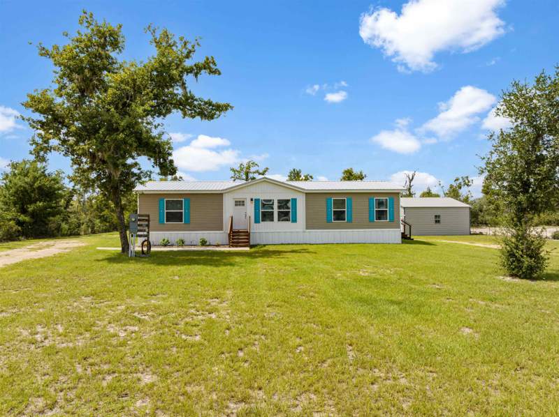 3 bedroom ManufacturedHome at 3239 Sea Oaks Drive, Sea Oaks, Keaton Beach — photo 2