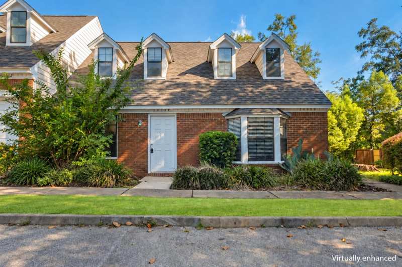 2 bedroom Townhouse at 2005 N Meridian Road, Tidewater Townhomes, Tallahassee — photo 1