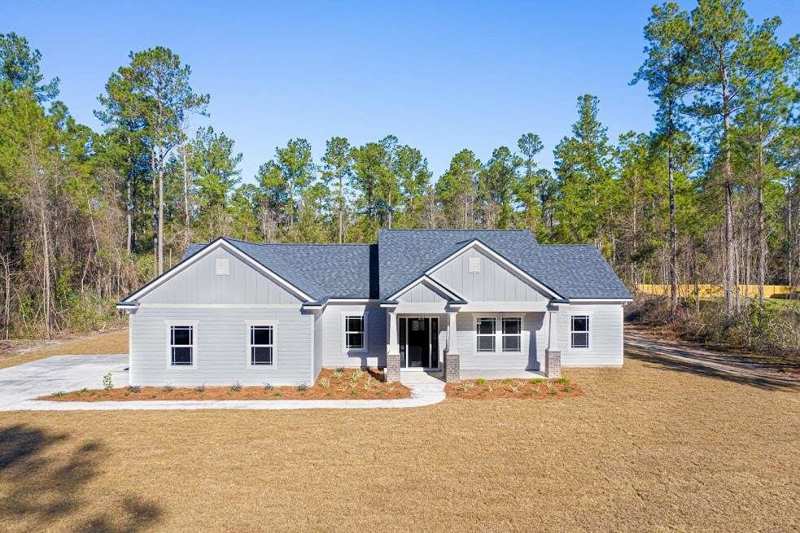 3 bedroom Detached at 31 Sellars Drive, Sellars Crossing, Crawfordville — photo 1