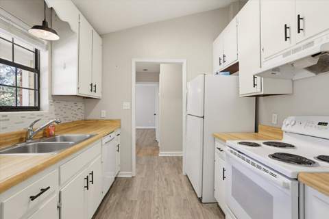 5810 Bombadil Court, Tallahassee FL - photo 10 of 39