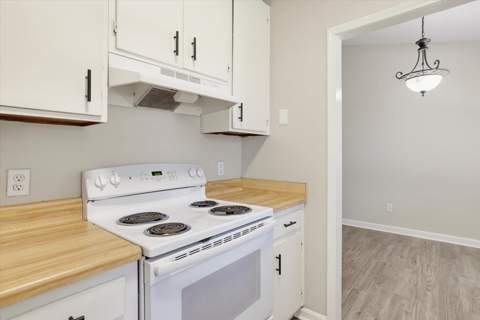 5810 Bombadil Court, Tallahassee FL - photo 8 of 39