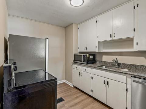 1402 W Tharpe Street, Tallahassee FL - photo 13 of 39