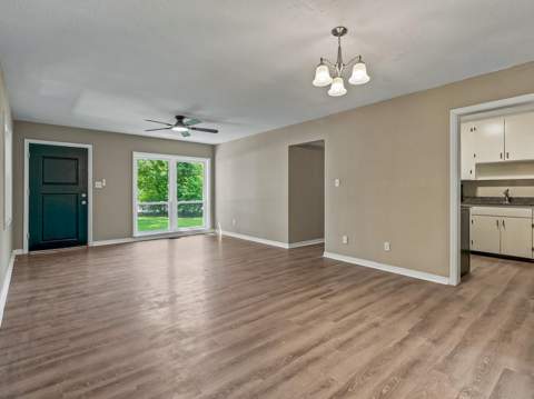 1402 W Tharpe Street, Tallahassee FL - photo 6 of 39