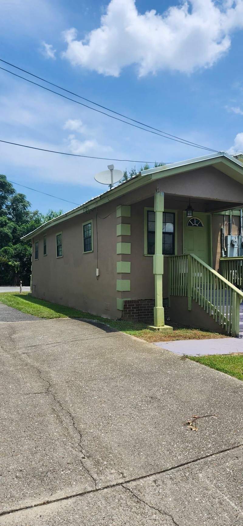 bedroom MultiFamily at 804 W Brevard Street, Saxon Northwest Addition, Tallahassee — photo 4
