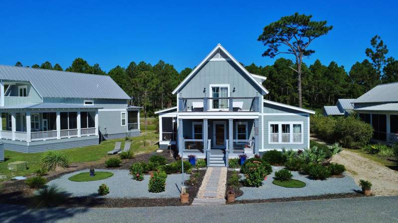 3 bedroom Detached at 3425 Firefly Circle, Summer Camp West Phase 1B, St Teresa — photo 5