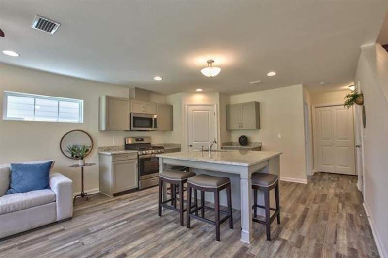 3 bedroom Detached at 2844 Mews Landing, Canopy, Tallahassee — photo 2