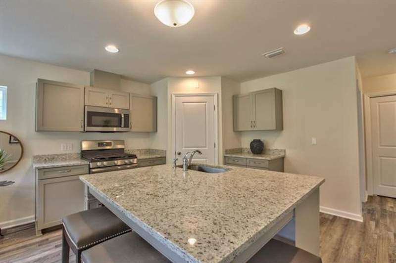 3 bedroom Detached at 2844 Mews Landing, Canopy, Tallahassee — photo 4