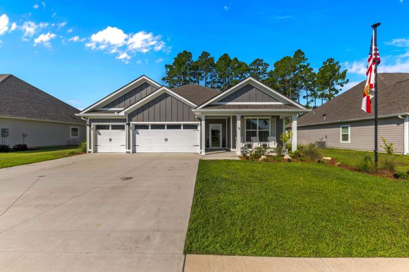 4 bedroom Detached at 52 Springdale Drive, Summerfield, Crawfordville — photo 3