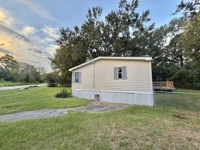 3 bedroom ManufacturedHome at 1316 Appleyard Drive, Mission Road Estates, Tallahassee — photo 2