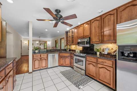 2077 Angus Street, Tallahassee FL - photo 16 of 48