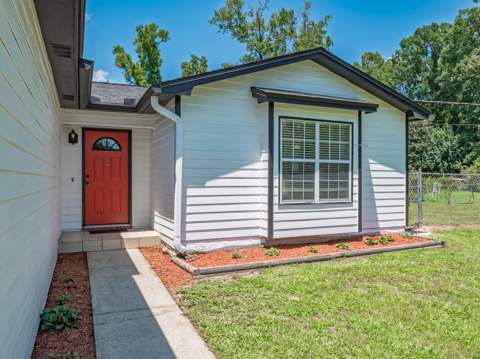 185 Ann Circle, Crawfordville FL - photo 6 of 52