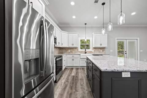 317 NE Oakwood Way, Pinetta FL - photo 6 of 28