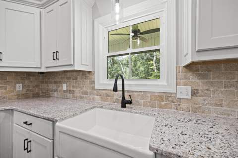 317 NE Oakwood Way, Pinetta FL - photo 8 of 28