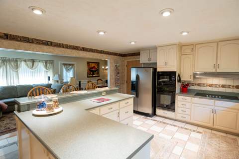 2102 Great Oak Drive, Tallahassee FL - photo 9 of 59