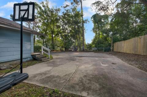 1611 Jackson Bluff Road, Tallahassee FL - photo 6 of 23