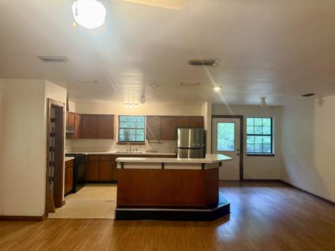 194 Hollywood Way, Crawfordville FL - photo 10 of 33
