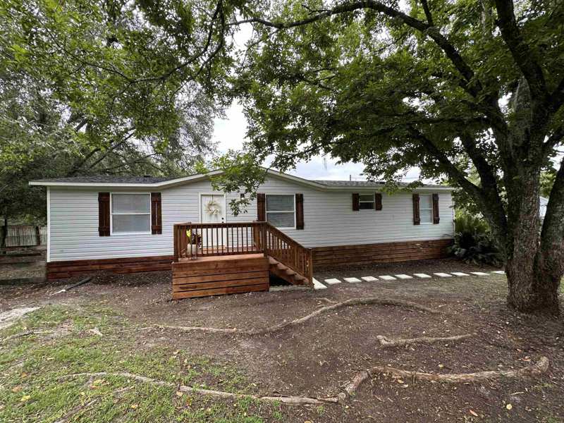3 bedroom ManufacturedHome at 15 Will Road, Boynton Estates, Crawfordville — photo 1