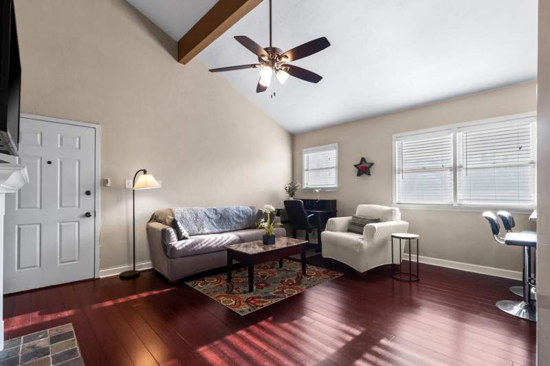 1 bedroom Condominium at 396 S Franklin Boulevard, Lafayette Condominiums, Tallahassee — photo 5