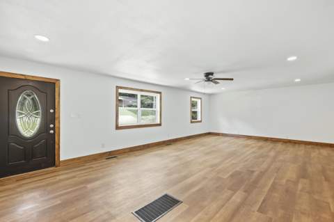 2517 Colleen Drive, Tallahassee FL - photo 9 of 46