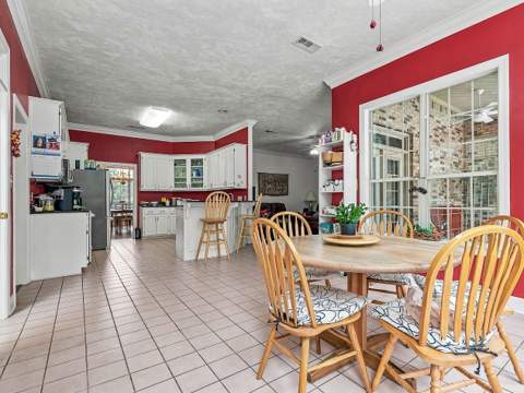 214 Meadow Ridge Drive, Tallahassee FL - photo 14 of 47