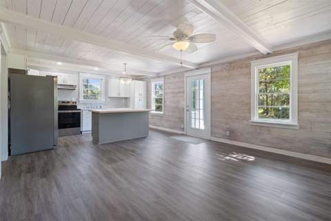 18 Suwannee Avenue, Panacea FL - photo 15 of 47