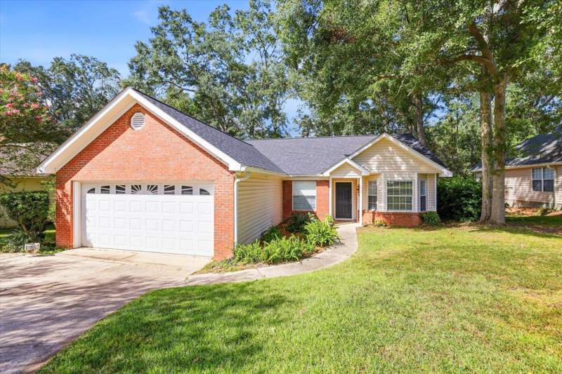3 bedroom Detached at 5700 Emma Lane, Countryside At Benjamins, Tallahassee — photo 5