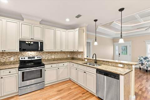 35 Evening Star Drive, Crawfordville FL - photo 7 of 46