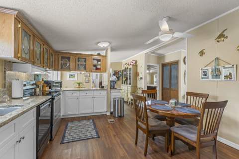 1201 NE Central Avenue, Steinhatchee FL - photo 15 of 58