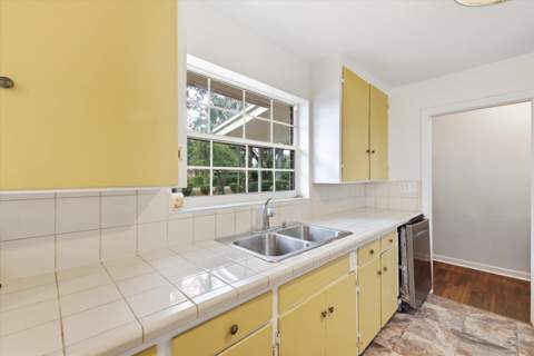 2203 Pontiac Drive, Tallahassee FL - photo 12 of 42