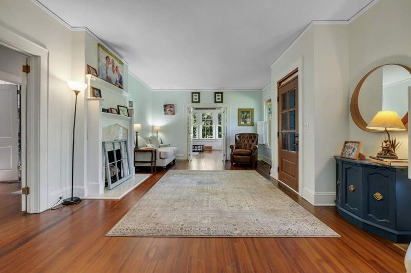 4 bedroom Detached at 517 Highland Avenue, Burmah Heights, Quincy — photo 4