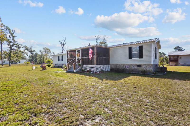 3 bedroom ManufacturedHome at 15680 E Royal Oak Dr, Adams Beach Cove, Perry — photo 3