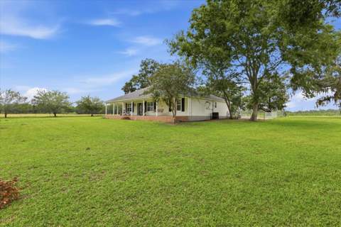 109 Walker Farm Road, Crawfordville FL - photo 11 of 70