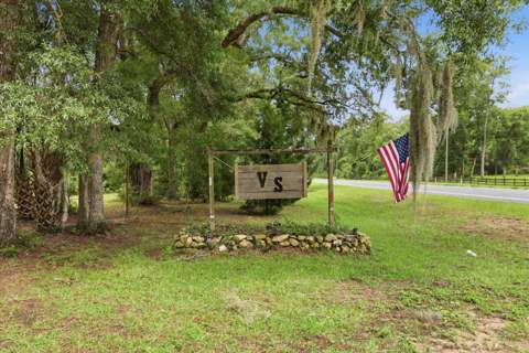 109 Walker Farm Road, Crawfordville FL - photo 6 of 70