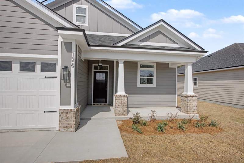 3 bedroom Detached at 120 Divine Loop, Pleasant Ridge, Crawfordville — photo 5