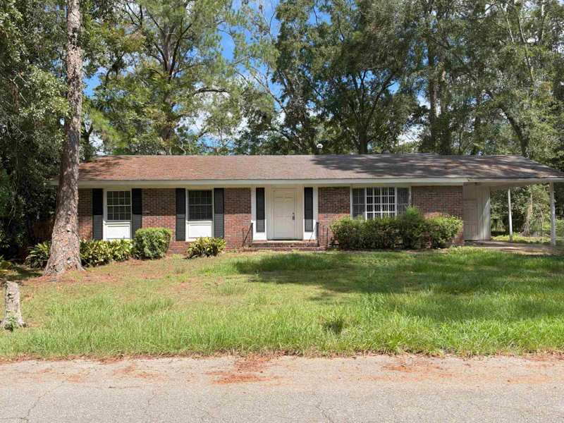 3 bedroom Detached at 2018 Sheridan Road, Scenic Heights, Tallahassee — photo 1