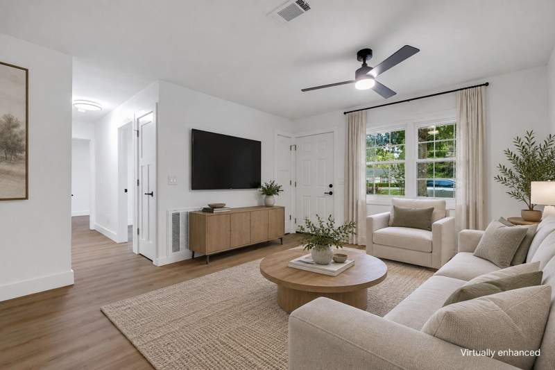 3 bedroom Detached at 5629 Rustic Drive, Autumn Woods Estates, Tallahassee — photo 5