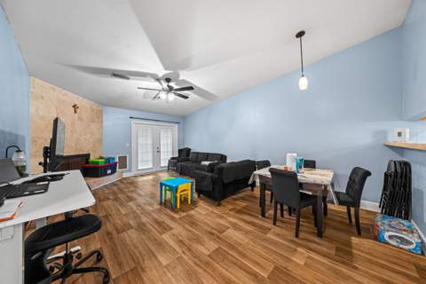 4006 Breezee Court, Tallahassee FL - photo 7 of 34