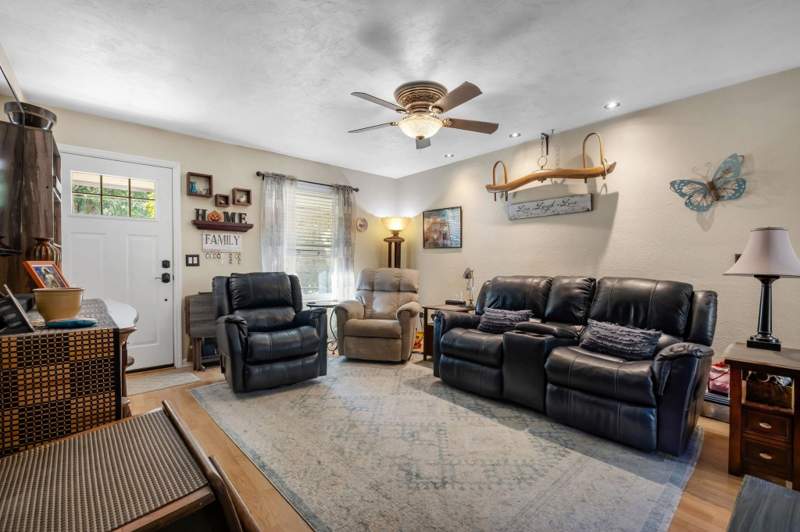 3 bedroom Detached at 3408 Wood Hill Drive, Plantation Woods, Tallahassee — photo 4